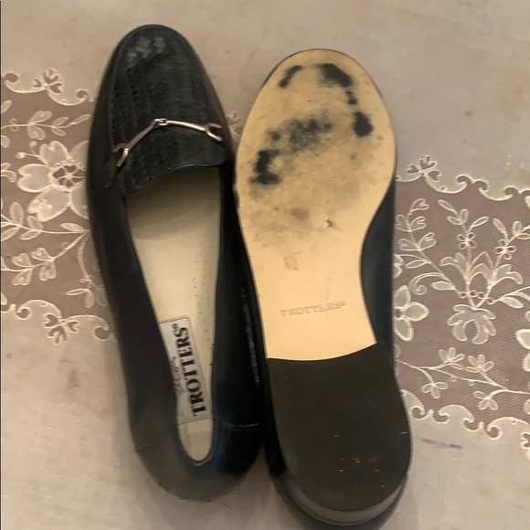 Trotters heeled loafer - Picture 3 of 4